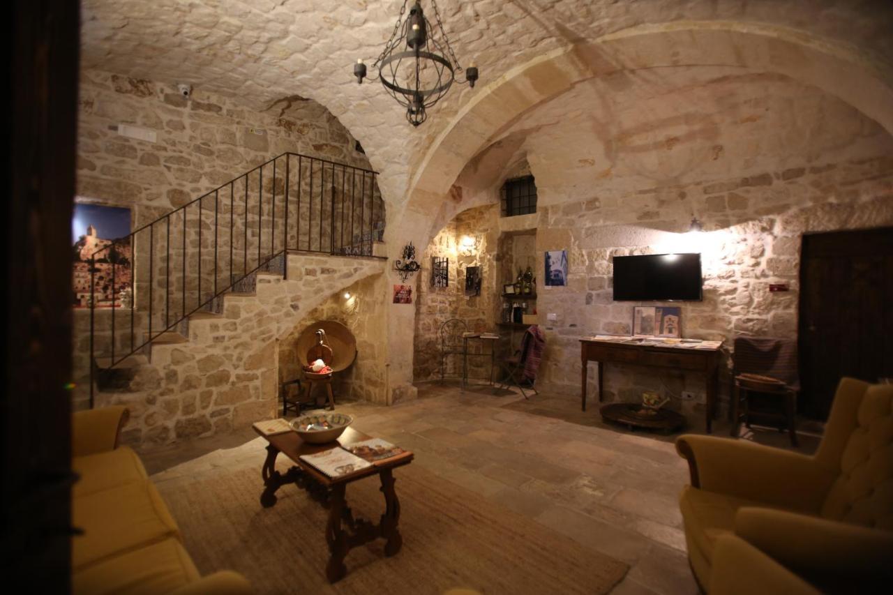 Case-Grotte Degli Avi, Esperienza Abitativa In Grotta โมดิกา ภายนอก รูปภาพ