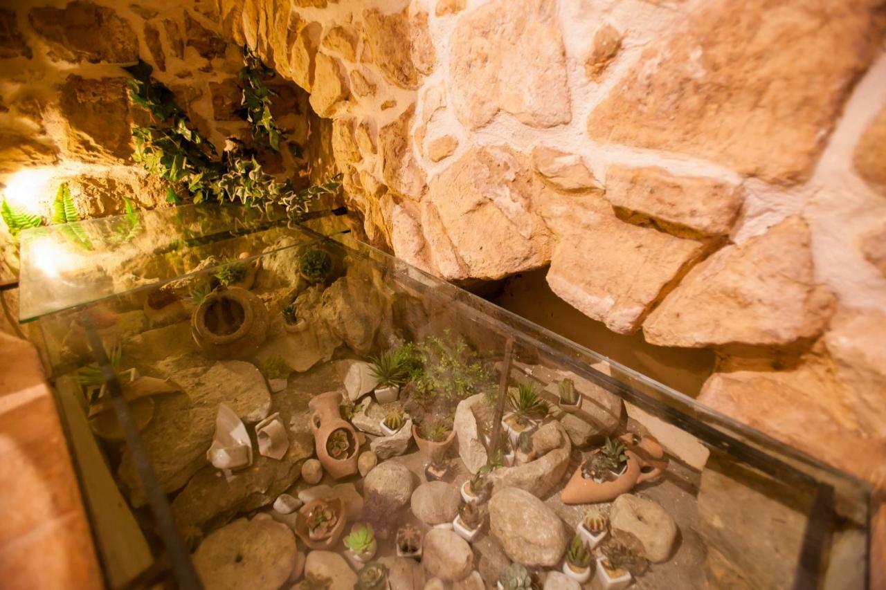 Case-Grotte Degli Avi, Esperienza Abitativa In Grotta โมดิกา ภายนอก รูปภาพ