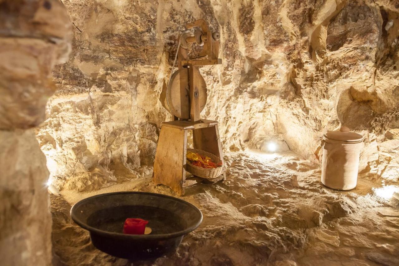 Case-Grotte Degli Avi, Esperienza Abitativa In Grotta โมดิกา ภายนอก รูปภาพ